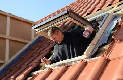 Pose de fenêtres de toit Velux à Ifs